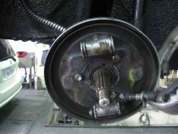 旧車のブレーキ修理編 (スバル３６０のシリンダーO/H作業) | 町工場
